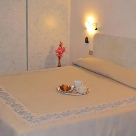 Citti Hotell Arzachena